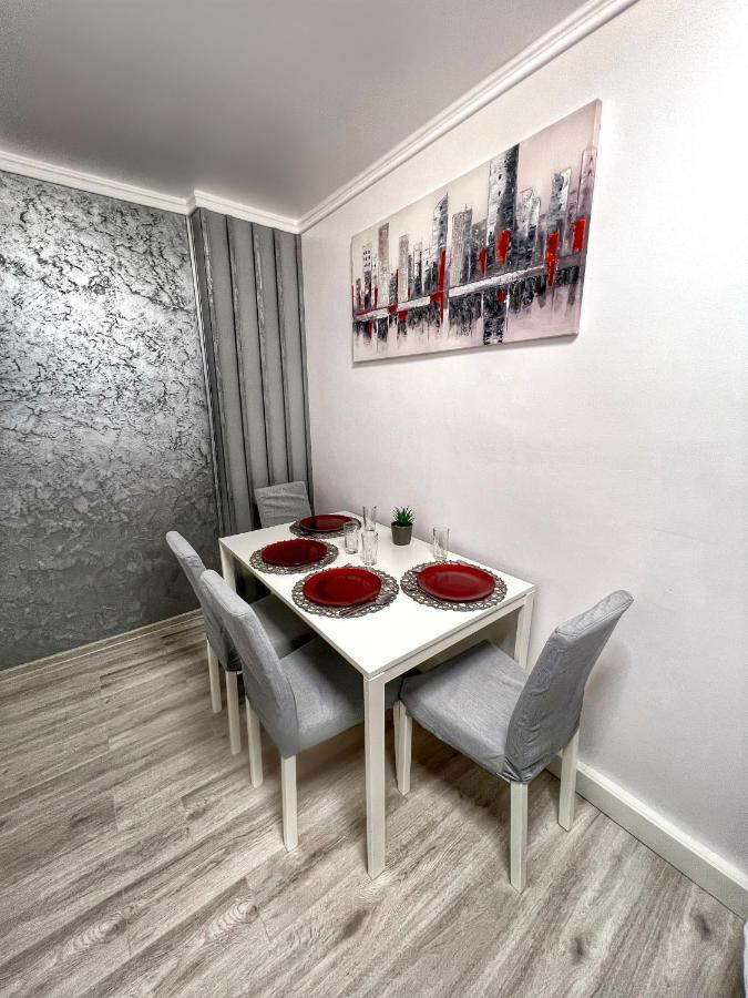 Luxor Ultra-Central Apartments Sibiu Dış mekan fotoğraf